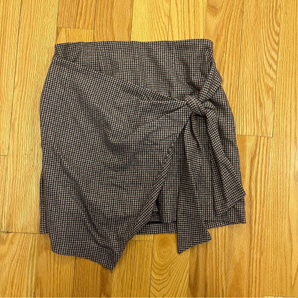 Wilfred Aritzia Wool/Cashmere Blend Checkered Skirt